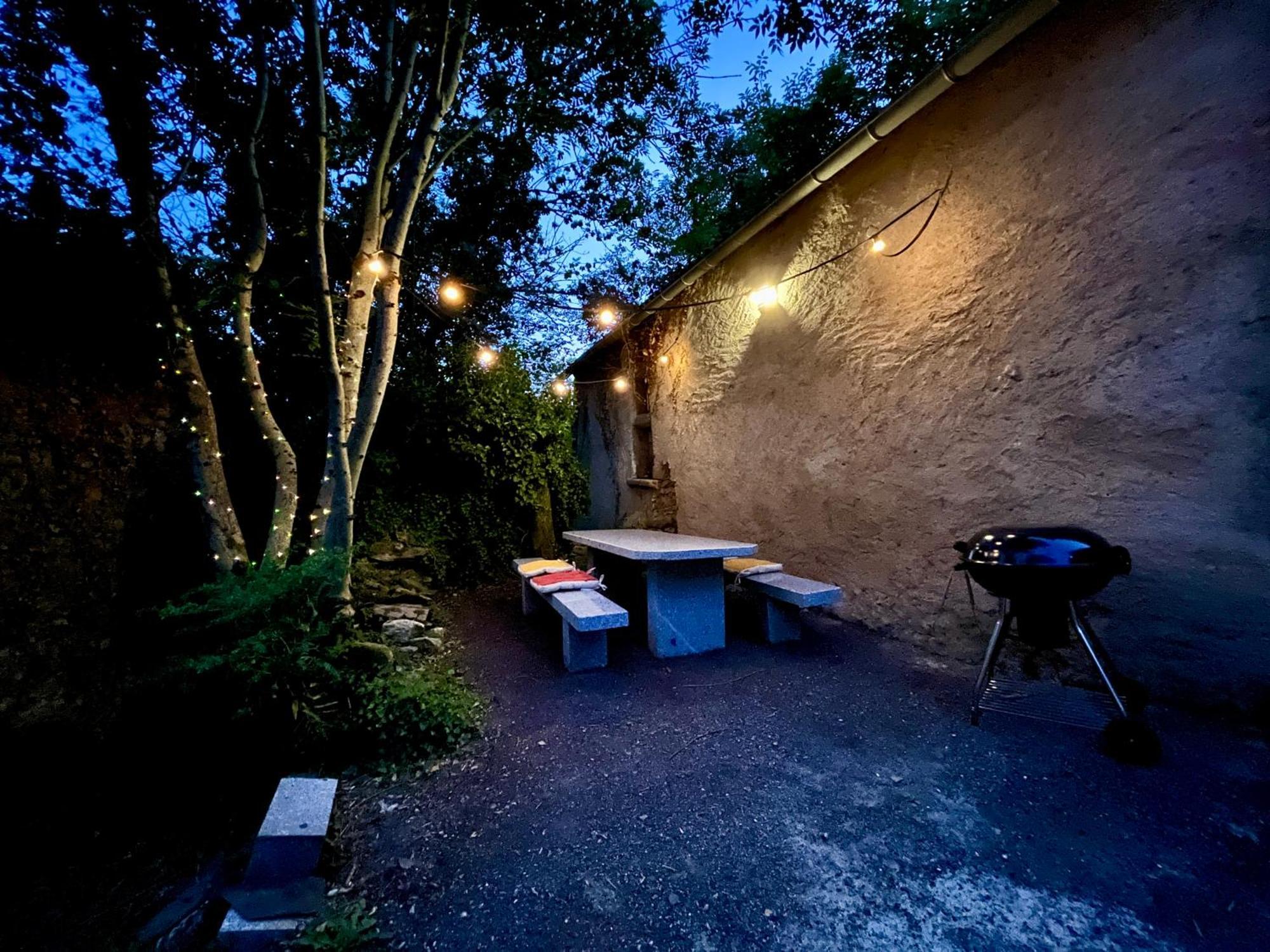 Parenthese En Foret - Lodge Baliveau Le Bez  Exteriör bild